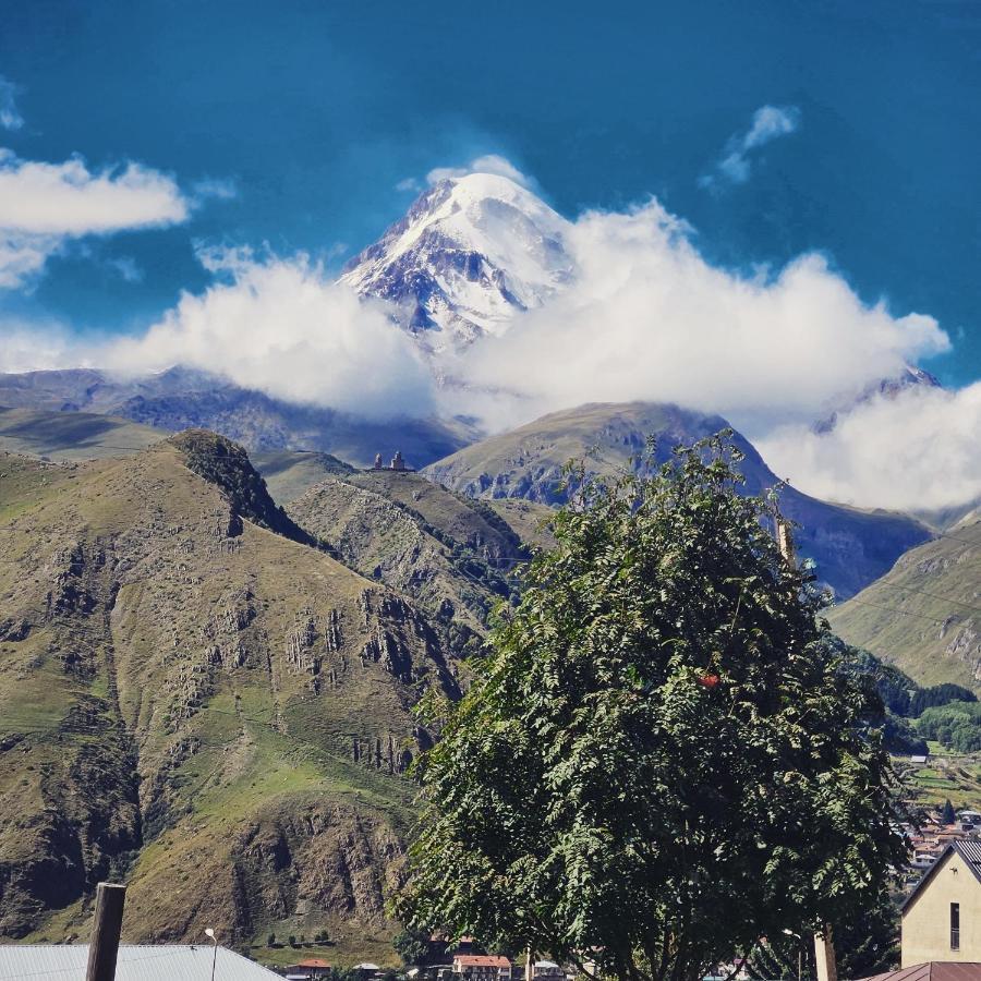 Misty Rocks Kazbegi Stepantsminda Exterior foto