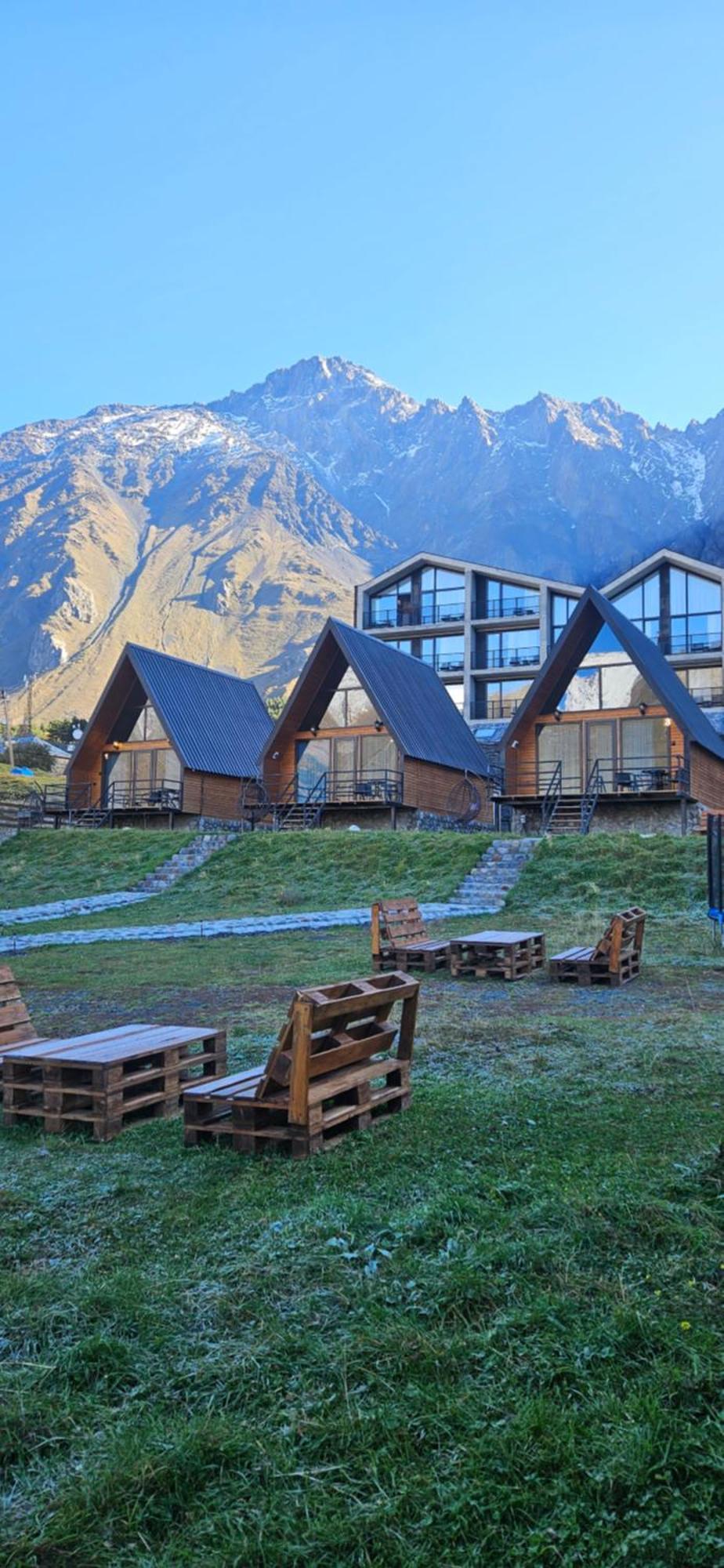 Misty Rocks Kazbegi Stepantsminda Exterior foto